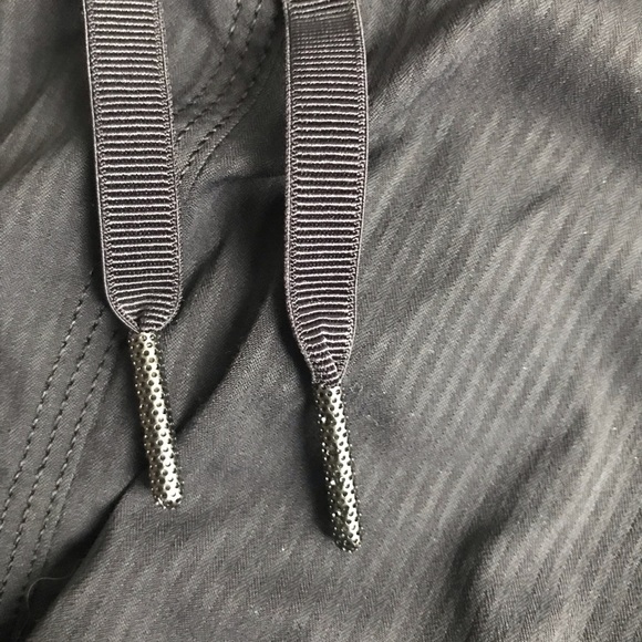 Lululemon Dance Studio Pants Unlined Black Cinch Hem + Waist Size 8 - Picture 8 of 11